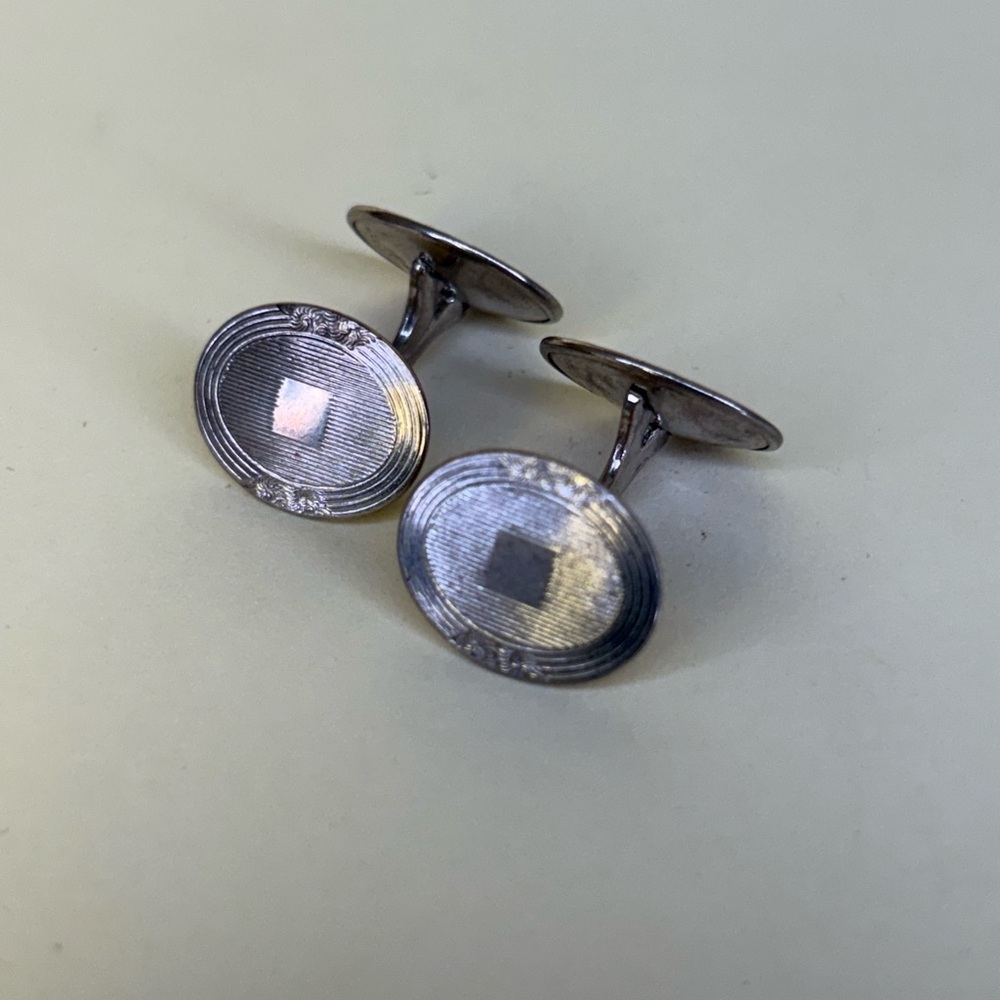 14k gold front cufflinks by Belais (white gold)